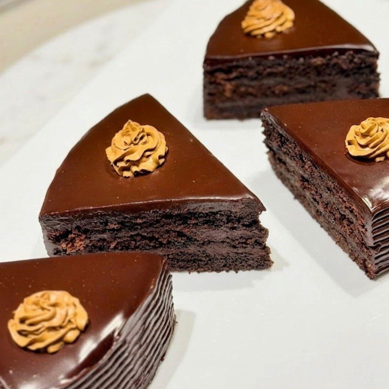 Chocolate-Cake-4 Square